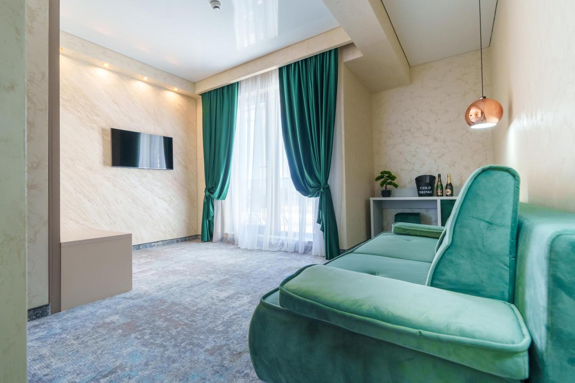 Hotel Kalya 那沃达利 外观 照片